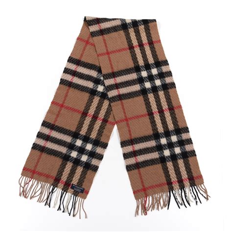 burberry 100 lambswool scarf|burberry scarf outlet price.